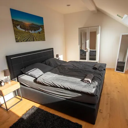Wohlleben Petrus Vi Apartament